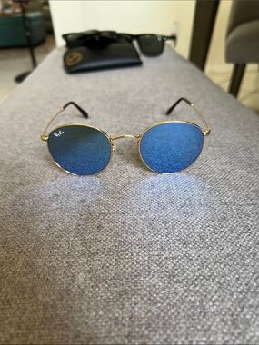 Ray-Ban Round Metal Sunglasses - Gold Frame with Reflective Blue Lenses